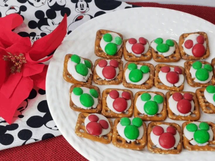Mickey Mouse Pretzel Bites